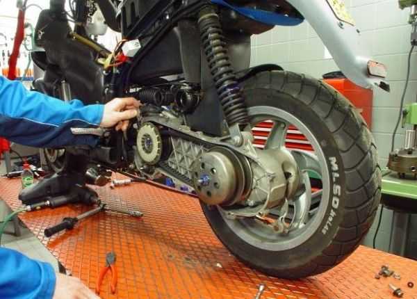 Как подбирать качественные запчасти для ремонта мотоцикла?