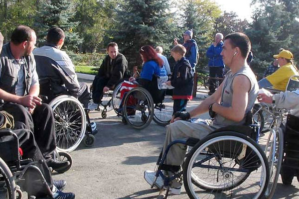 Ивалидные коляски, подъемники и пандусы от компании ForMed